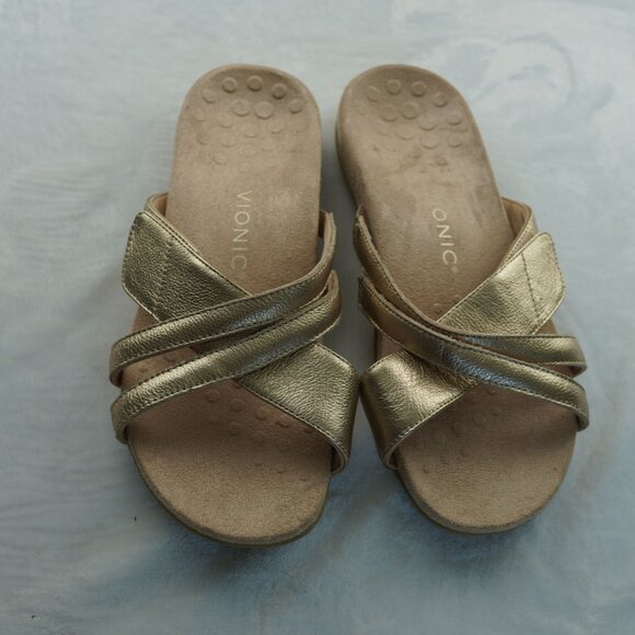 NWOT Vionic Gold Metallic Crisscross Slide Sandals Orthotic Support Womens 9 - Picture 3 of 10